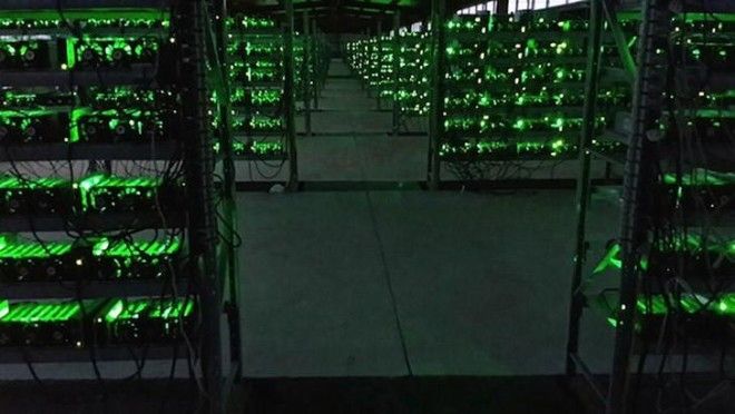 SB6 фото с одной из крупнейших биткоинферм в Китае