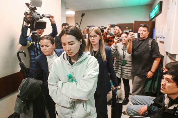 Жених Валерии Чекалиной рассказал о ее диагнозе