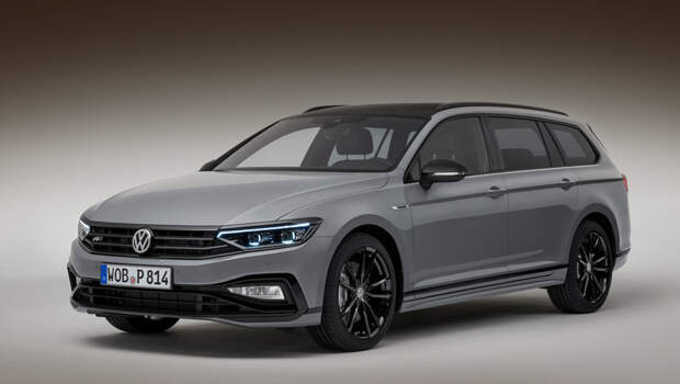 Volkswagen passat. Фары IQ. Light matrix LED идут «в базе». Особенные «сараи» окрашены в новый колер Moonstone Grey. Он контрастирует с чёрным глянцем, которым машина испещрена вдоль и поперёк: зачернены крыша, конкуры фар и решётки, корпуса боковых зеркал, оконные рамки и так далее.