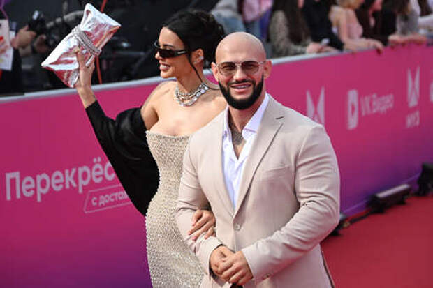 Рэпер Джиган пожаловался, что Самойлова намеренно ищет повод для конфликта с ним