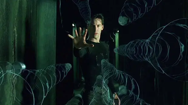 «Шикарный трагичный финал»: поклонники предложили теории о возвращении Нео и Тринити в «Матрицу»