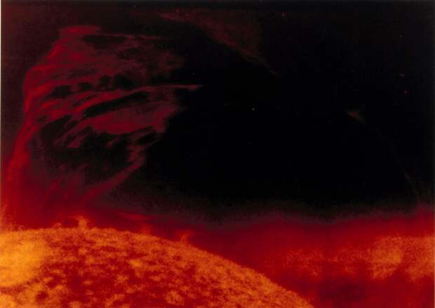 Одна из областей на Солнце обновила рекорд XXI века по количеству вспышек