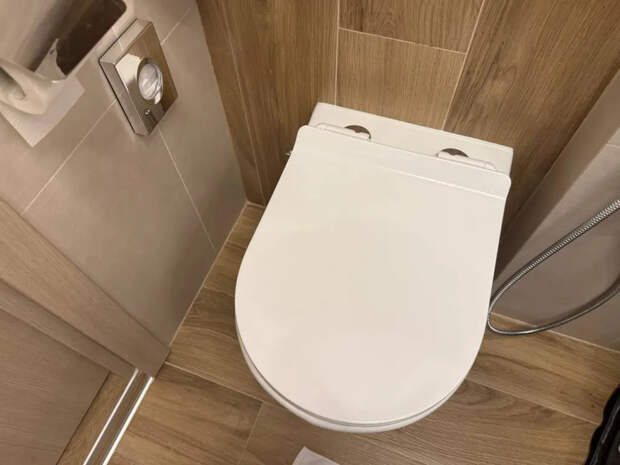 Унитазы уходят в прошлое: новая сантехника, от которой у японцев уже крышу сносит, едет в Россию