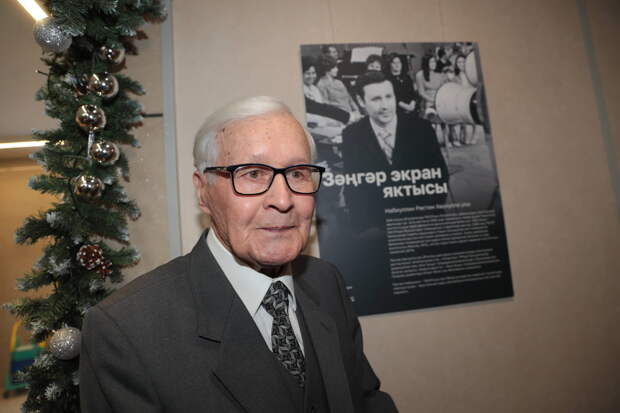 Фотосурәтләрдә – чын тарих: Казанда диктор Рөстәм Нәбиуллинның күргәзмәсе ачылды