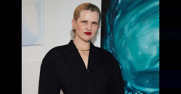 Аркадий Новиков, Маша Цигаль, Катя IOWA, Полина Киценко посетили выставку-ярмарку современного искусства "Catalog"