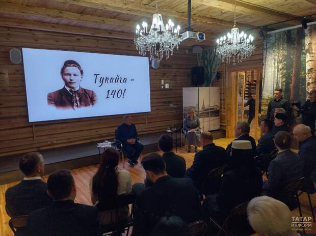 Рустам Минниханов открыл в Новом Кырлае обновленный музей Тукая