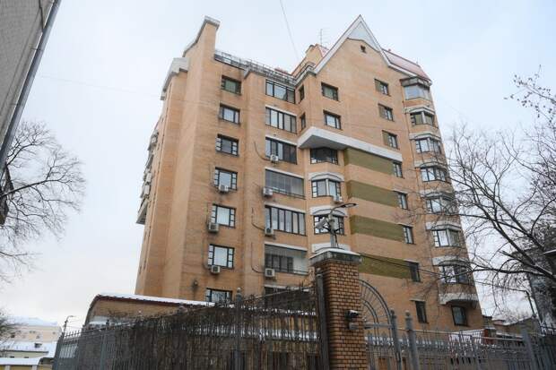 «Я все исполню добровольно»: Ларису Долину выселяют из проданной ею квартиры