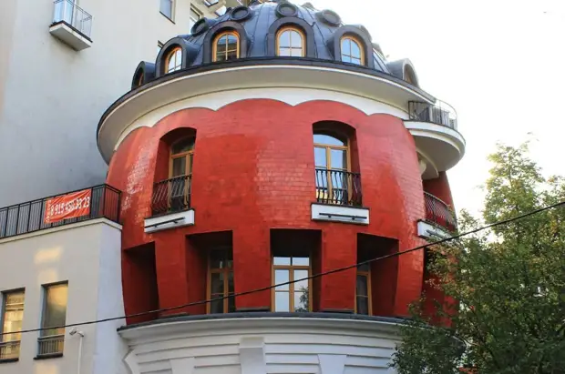 Названа стоимость московского особняка «Дом-яйцо»