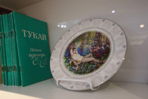 Хатирәләр кабат яңара