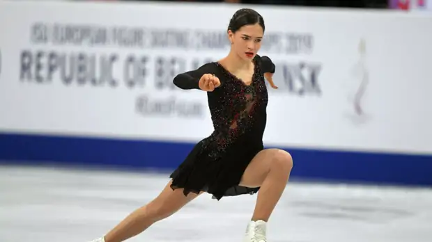 Фигуристка Константинова прекратила сотрудничество с тренером Чеботарёвой