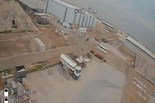 Базу США "Виктория" впервые атаковал оптоволоконный дрон и снял свой удар