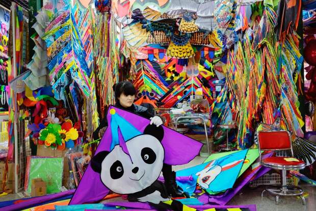 6 фото из города, где производят все вещи с пометкой «Made in China»