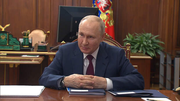 Путин в Санкт-Петербурге встретится с верховным правителем Малайзии