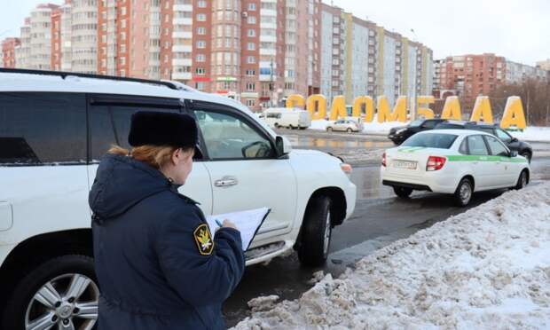 Архангелогородец погасил долги, чтобы сохранить внедорожник