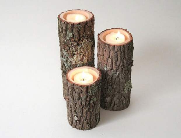 Один из самых нестандартных вариантов создать подсвечники из подручных материалов, например, из дерева.