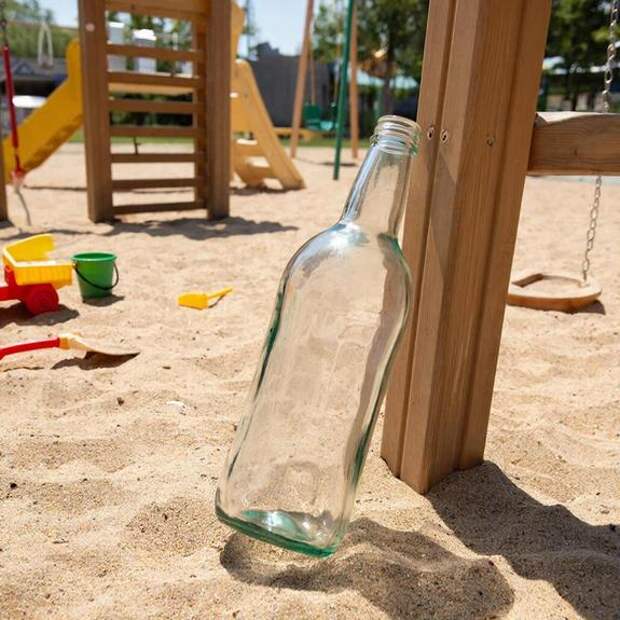 Пока власти спорят о «сухих воскресеньях», алкомаркеты заполонили спальные районы по всей России