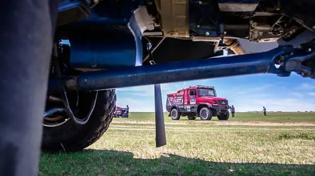 Вязович досрочно завершил выступление на «Шёлковом пути» после аварии