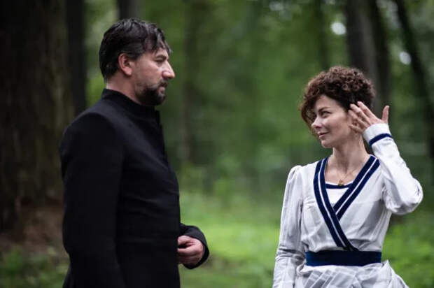 Александр Устюгов берет в партнерши Марину Александрову