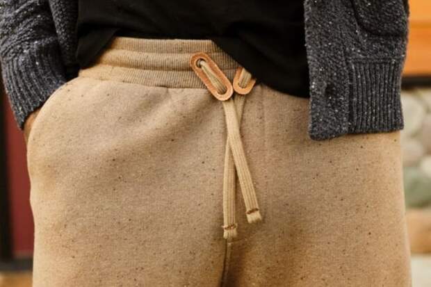 Keep Your Legs Warm With These Sherpa Lined Sweatpants From Flint And Tinder