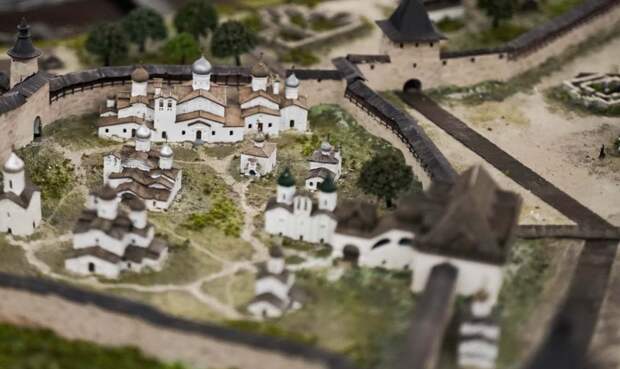 В Пскове представили масштабный макет города XVII века