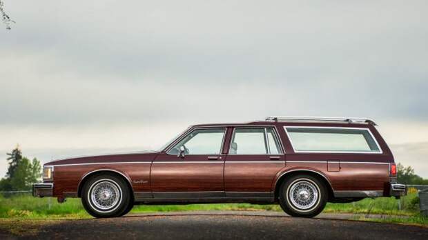 Oldsmobile Custom Cruiser — на таких ездили американские семьи