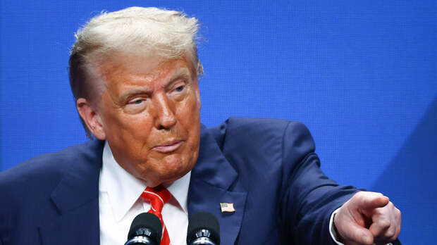 Трамп пригрозил уничтожить Иран в ночь на вторник