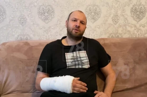 Ловивший на куртку мальчика в Петербурге не заметил, что получил перелом