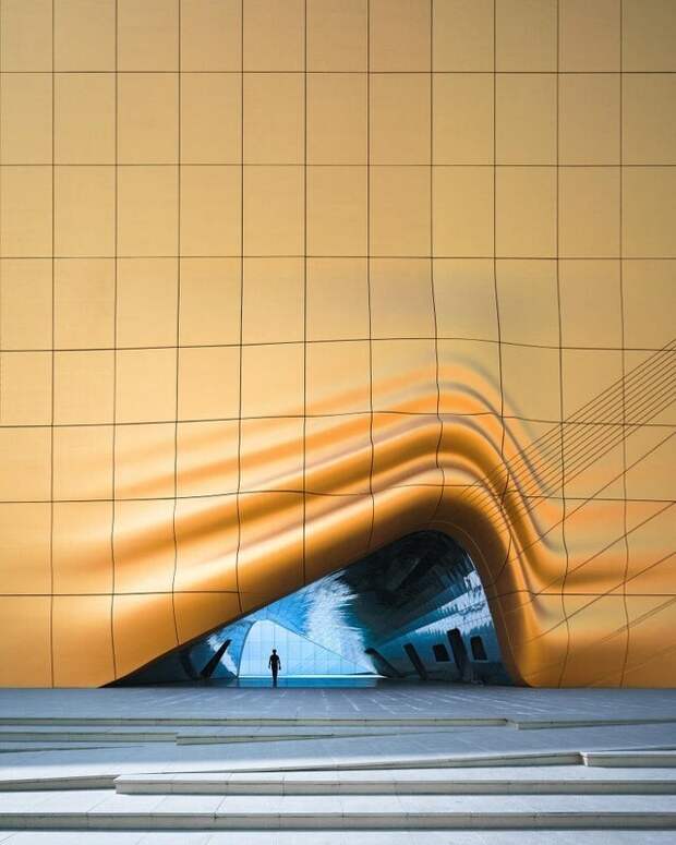 Вход в клуб Chroma, самый большой ночной клуб в мире, Южная Корея Вход в клуб Chroma, самый большой ночной клуб в мире, Южная Корея