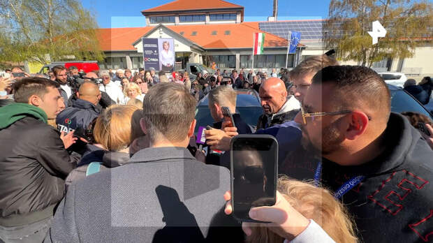 Мадьяр по-хамски ответил на вопрос о сотрудничестве с Россией