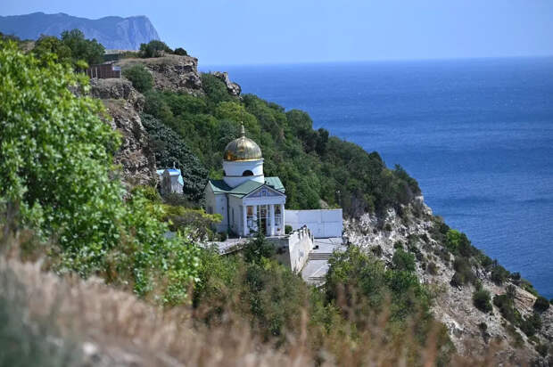 Раскрыто пророчество афонского старца о будущем славянских народов и России