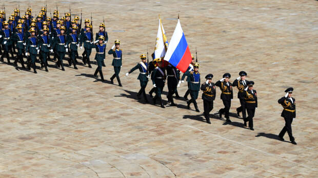 Марш под оркестр: на Соборной площади Кремля прошла репетиция инаугурации президента