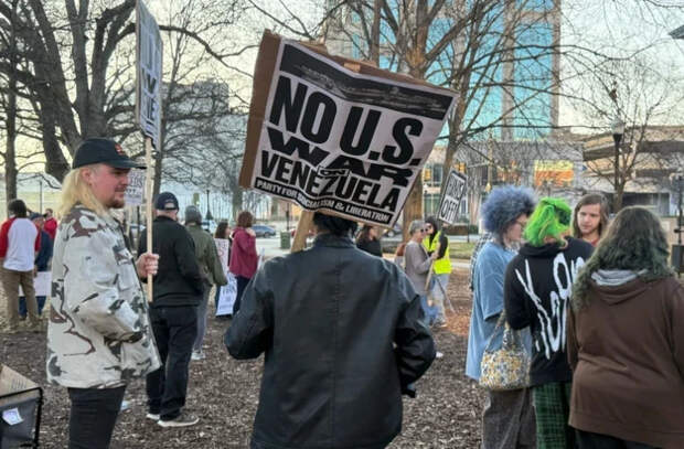 В США состоялись протесты против действий Трампа