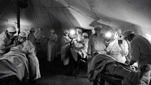 Фото: кадр из госпиталя во время ВОВ