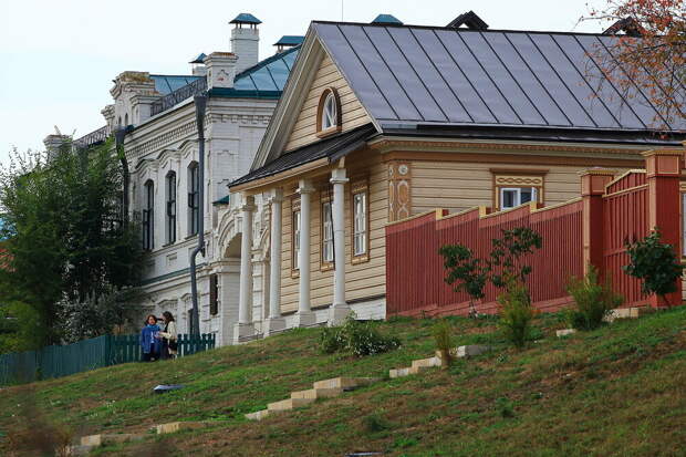 На острове-буяне Город золотой