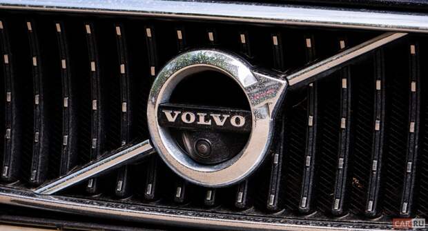 Volvo переименовала электрические XC40 и C40
