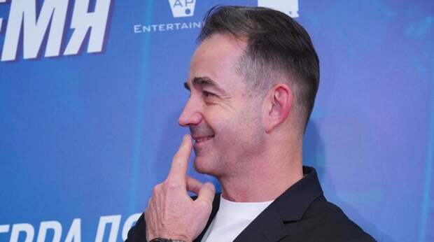 Певцов — о назначениях Хабенского и Безрукова в МХАТе: "Остается удивляться"