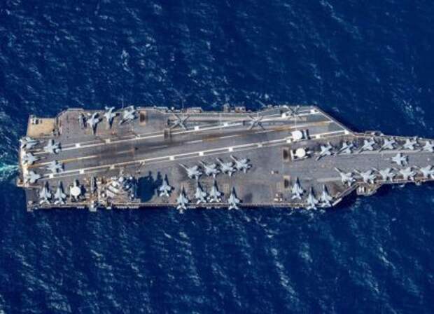«Линкольн» убежал от иранских дронов: какой авианосец могли потерять США