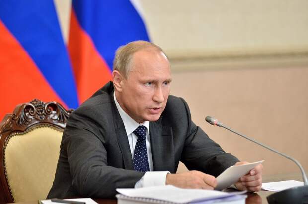Путин предложил закрепить в конституции индексацию пенсий Путин предложил закрепить в конституции индексацию пенсий