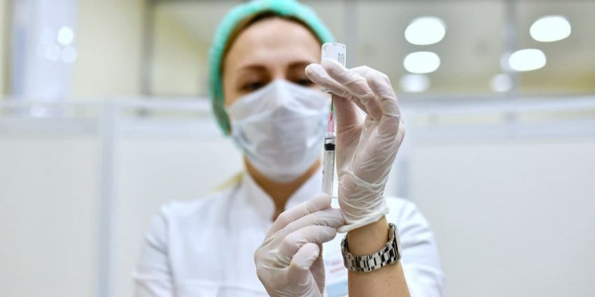 Собянин объявил о розыгрыше 10 квартир среди тех, кто пройдет вакцинацию