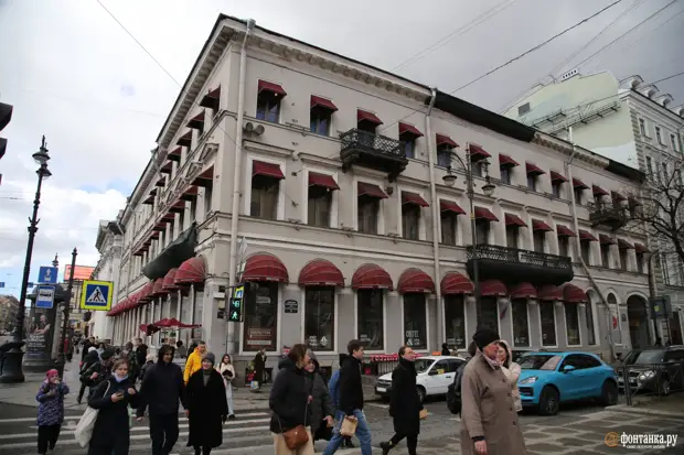 «От викинга до зверья, от босоты до царя». Питерская героика с Евгением Вышенковым