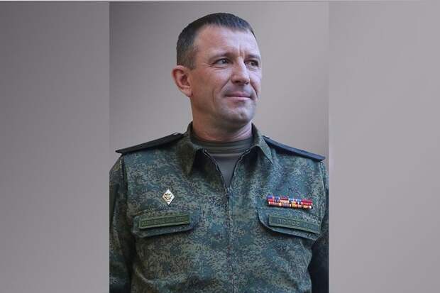 Под арестом в России и в розыске на Украине: генерал-майор Иван Попов рвется на передовую. Но следствие «плюсует» еще обвинение