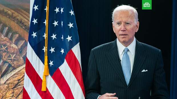 Байден призвал запретить продажу штурмового оружия после стрельбы гей-баре Колорадо