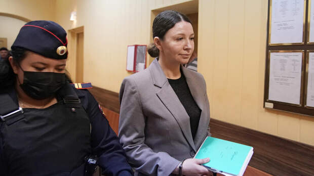 Суд отказался пересматривать жалобу Блиновской о переводе 44 млн рублей