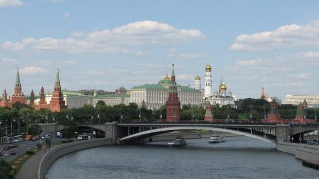 В Кремле ответили на вопрос о переговорах лидеров РФ и США после слов Байдена про «убийцу»