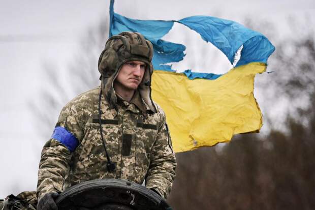 Генерал Попов: ВСУ могут столкнуться с дефицитом ресурсов через 1,5-2 года