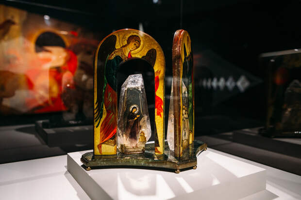 Экспозиция выставки «Лаки. Большая история в миниатюре»