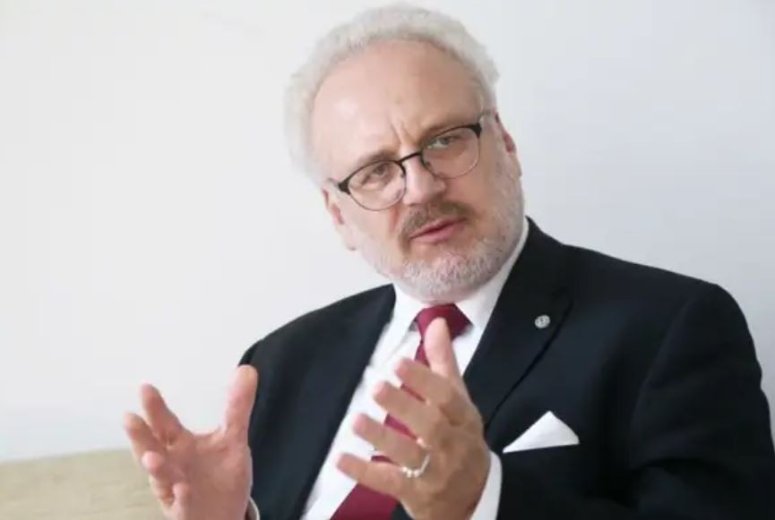 Латыши, зачем вы кланяетесь немцам? Германия для президента Латвии Левитса превыше всего