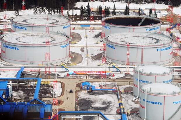 ВСУ уже неделю бьют по терминалам Ленобласти через Прибалтику