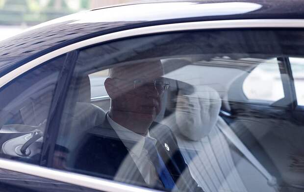 Ключевой российский переговорщик прибыл в Женеву