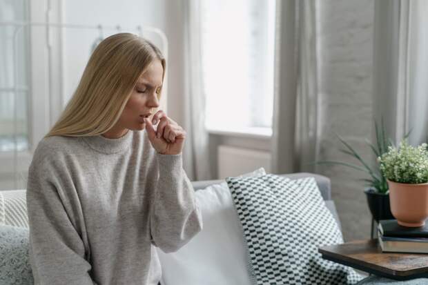 Девушка занялась самодиагностикой с помощью интернета и опозорилась перед своей семьей